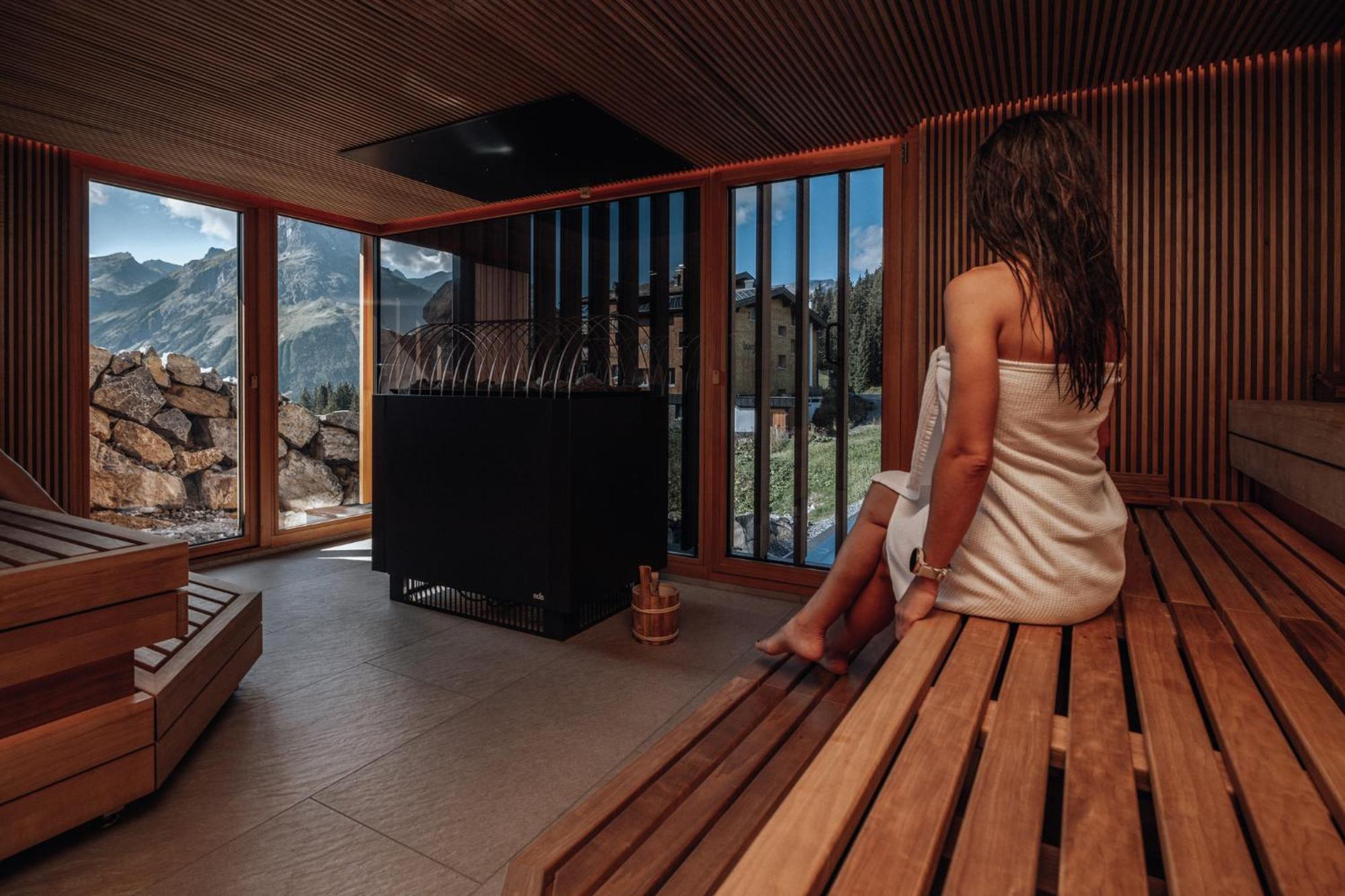 Hotel Goldener Berg Lech am Arlberg Exterior foto
